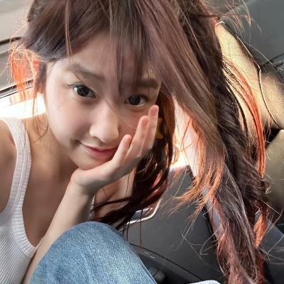 她来自代码深处